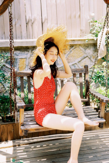 美女裸身裸乳免费视频的APP